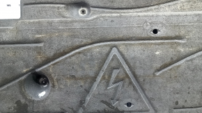 The right underbody protection of the Ford Escape MK4 20-hybrid is worn