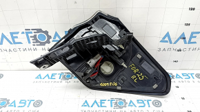 Left outer wing light Subaru Forester 25-26 chipped