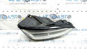 Front right headlight assembly Audi A5 F5 18-19 LED, LED turns yellow, scratches, needs polishing
