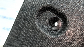 The right trunk foam of the Subaru Forester 25-26 is crushed