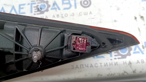 Inner tailgate light right Mercedes W167 GLE 20-23 scratches, cracks under the glass