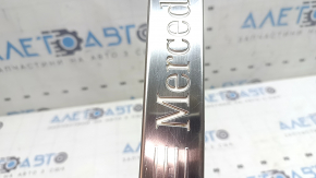 Outer rear right door sill trim Mercedes W167 GLE 20-26 chrome with backlight, scratches