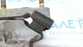 Jeep Grand Cherokee WL 21-26 automatic transmission mount microcracks