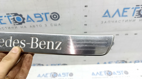 Outer rear left door sill trim Mercedes W167 GLE 20-26 chrome with backlight, scratches