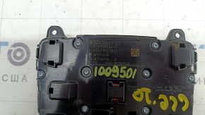 Multimedia control Mercedes W167 GLE 20-25 chrome, under the camera, the coating has peeled off