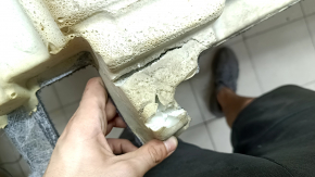 Rear floor covering for Mercedes W167 GLE 20-23, dark gray, under 2 rows, needs dry cleaning, foam rubber tears