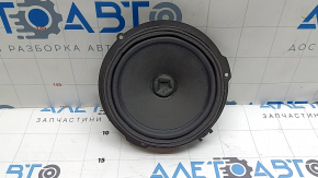The rear right door speaker of Ford Escape MK4 20-26 is dented