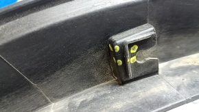 Rear left fender arch trim Ford Escape MK4 20-26 structure, broken fasteners, scratches