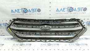 Radiator grille Ford Escape MK3 17-19 rest, gray, with chrome, with emblem, worn emblem, scratches on chrome, chips