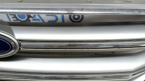 Radiator grille Ford Escape MK3 17-19 rest, gray, with chrome, with emblem, worn emblem, scratches on chrome, chips