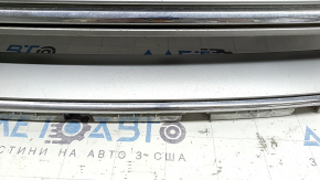 Radiator grille Ford Escape MK3 17-19 rest, gray, with chrome, with emblem, worn emblem, scratches on chrome, chips