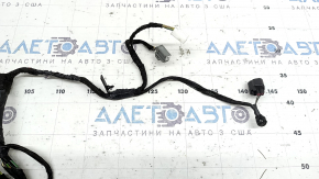 Wiring for the tailgate of the Ford Escape MK3 17-19 rest