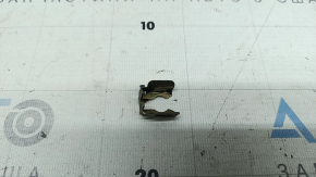Fuel injector mounting bracket Ford Escape MK4 23- 1.5 low pressure