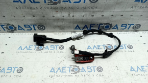 Positive terminal Ford Escape MK4 23- 1.5T without cover, with wire