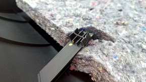 Lower tailgate trim for Ford Escape MK3 17-19 rest, black, with handle, scratches, worn, broken fastener