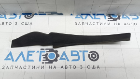 Right windshield wiper seal for Ford Escape MK4 20-26, broken mount