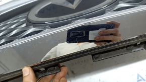 Radiator grill assembly Infiniti QX50 19-25 with emblem for radar, for camera, emblem for polishing, scratches on chrome, broken mount