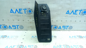 Ford Escape MK4 20" footrest - black, worn, scratches, crack