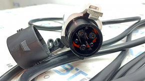 Charging from the Hyundai Ioniq 5 22-24 120V network