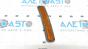 Front bumper reflector right BMW X3 G01 18-24 cracks in glass