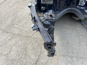 Front right quarter panel of Mercedes W167 GLE 20-25 on the body, blue