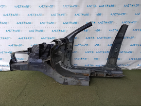 Front right quarter of Porsche Macan 15-26 sawed off with central pillar, blue, pokes