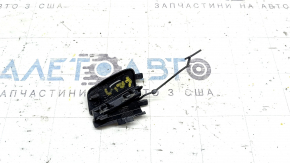 Front bumper towing hook cap VW Tiguan 22-24 upper part, latch broken