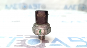 BMW X3 G01 18-24 air conditioning pressure sensor on the tube