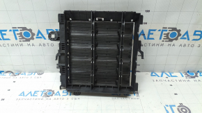 Right radiator deflector blinds for Porsche Cayenne 19-23 3.0, 4.0