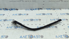 Upper right radiator grille molding Mazda 3 17-18 BM JP build, internal
