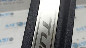 Outer rear left door sill plate Hyundai Tucson 22-26 black with chrome, scratches, stains on chrome