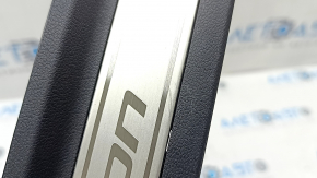 Outer front left door sill plate Hyundai Tucson 22-26 black with chrome, scratches, stains on chrome
