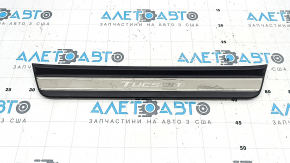 Outer front right door sill plate for Hyundai Tucson 22-26, black with chrome, chrome spots
