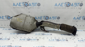 The exhaust pipe with a catalytic converter for Infiniti QX50 19-22 has a torn mesh and is rusty