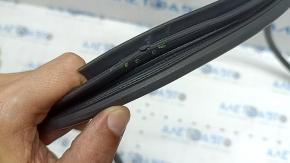 Front left door seal Toyota Camry v70 18-24, tear