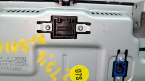 Head unit VW Tiguan 18-24 8", 8 buttons without navigation, scratches