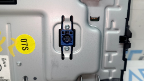 Head unit VW Tiguan 18-24 8", 8 buttons without navigation, scratches