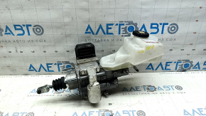The main brake cylinder with a reservoir Toyota Camry v70 21-24 hybrid with a cover
