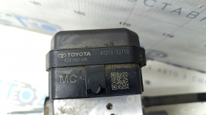 The main brake cylinder with a reservoir Toyota Camry v70 21-24 hybrid with a cover