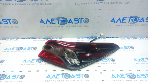 Outer wing light right Toyota Camry v70 21-24 halogen