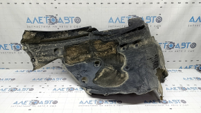 The front left rear fender liner of the BMW 5 G30 17-23 is torn