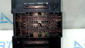 Hyundai Tucson 22-26 1.6T HEV underhood fuse box
