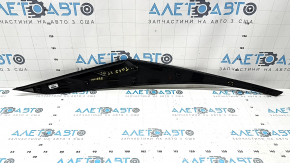 Left rear fender trim Hyundai Tucson 22-26 matte chrome, broken fasteners, bent corner