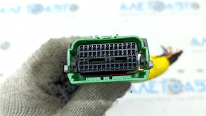 The chip for the SRS airbag module (airbag computer) of the Hyundai Tucson 25-26 is large