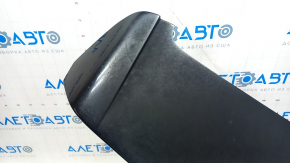 The trunk door spoiler with a brake light for the Kia Niro 17-22 has faded paint and scratches