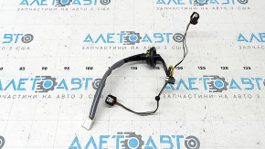 Wiring for the number plate light in the tailgate of Hyundai Tucson 25-26