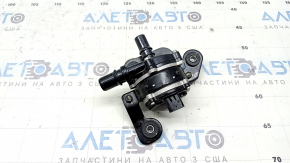 Hyundai Tucson 22-26 inverter cooling pump with bracket, type 2