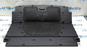 The trunk floor of the Kia Niro 17-22 HEV is black, under the tray, scratches on the handle