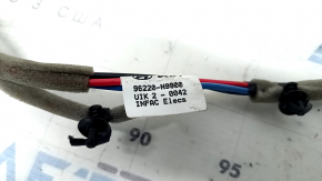 Hyundai Tucson 22-26 antenna wiring