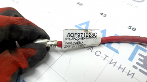 Positive terminal VW Tiguan 21-24